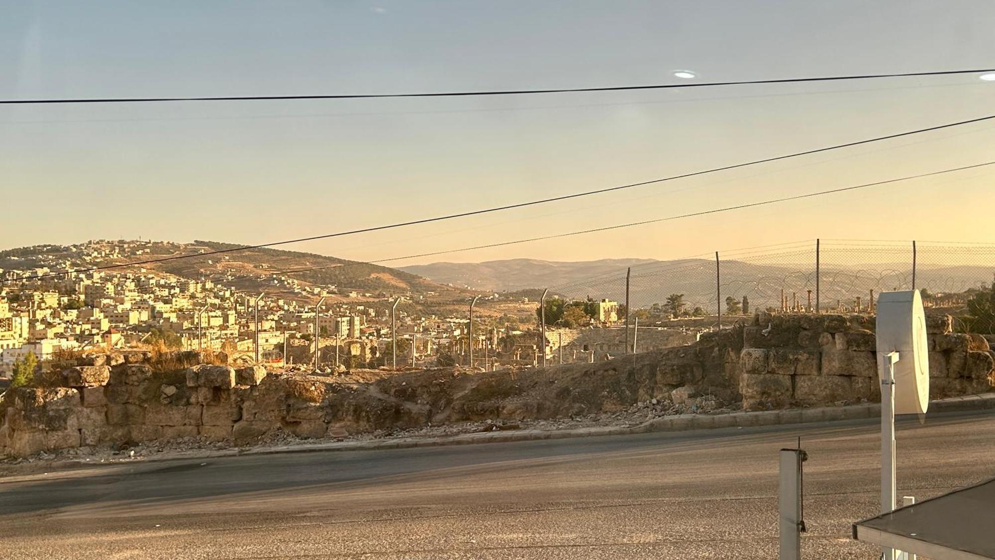 Celestia Boutique Inn - Boutique Stay Overlooking Jerash Ruins Jarash Exterior foto